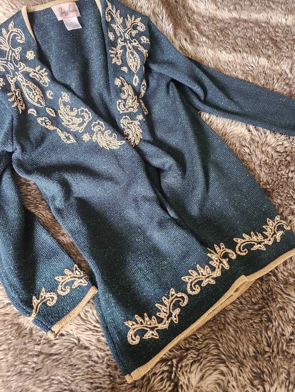 Vintage Jaclyn Smith Green Embroidered Sweater- Size Small - Picture 4 of 4